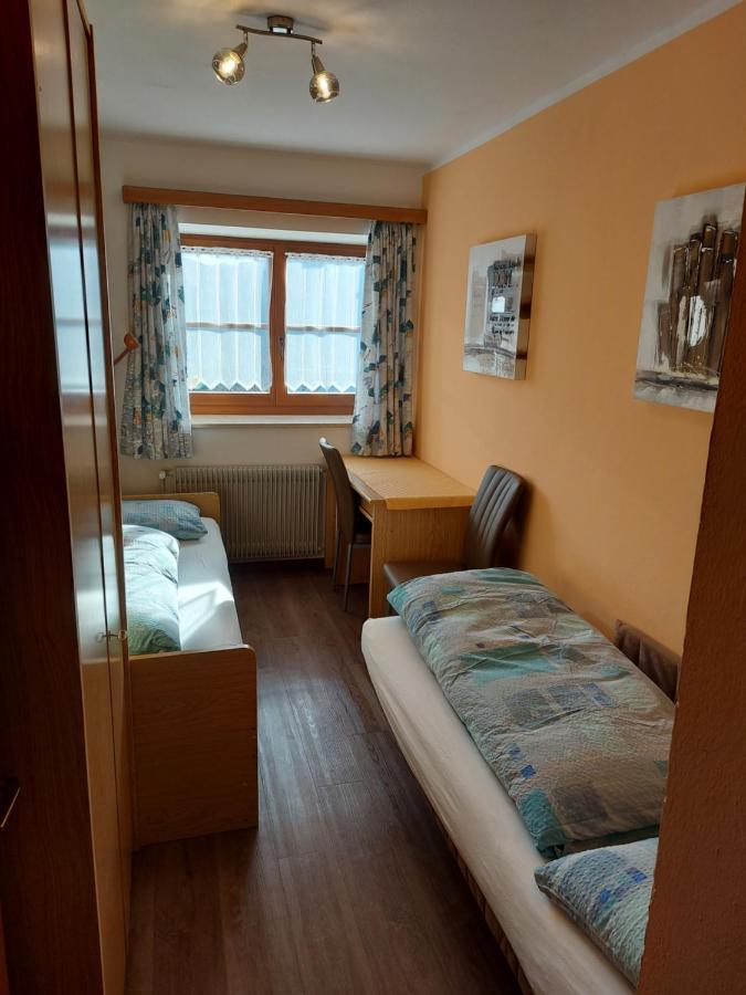Alpenrose Apartment Meltina Luaran gambar